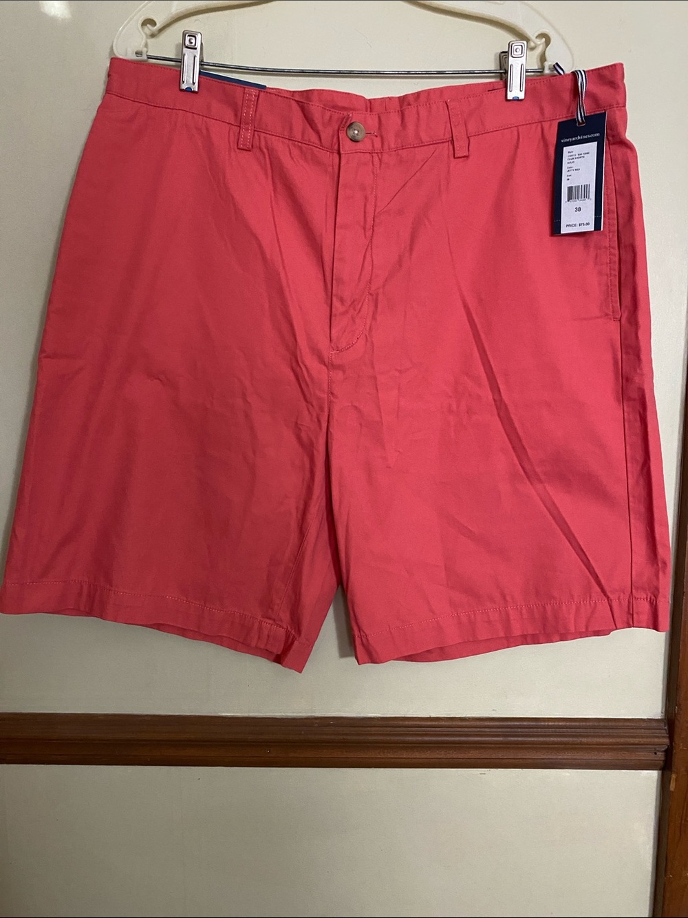 Vineyard Vines Men’s Flat-Front Shorts in Jetty Red